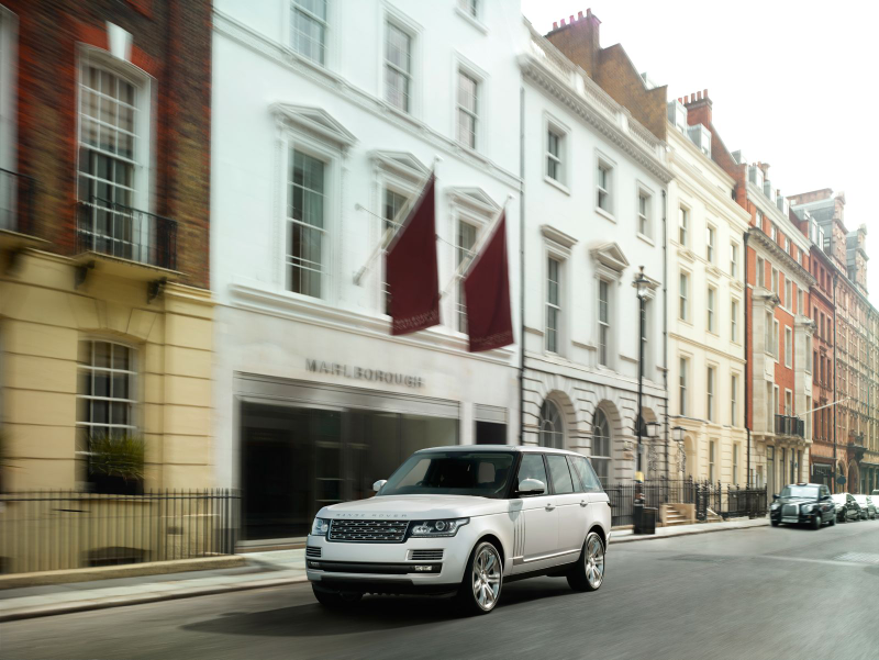 Illustration for article titled Land Rover Raises Exclusivity Of Range Rover With Introduction Of Long Wheelbase And Autobiography Black